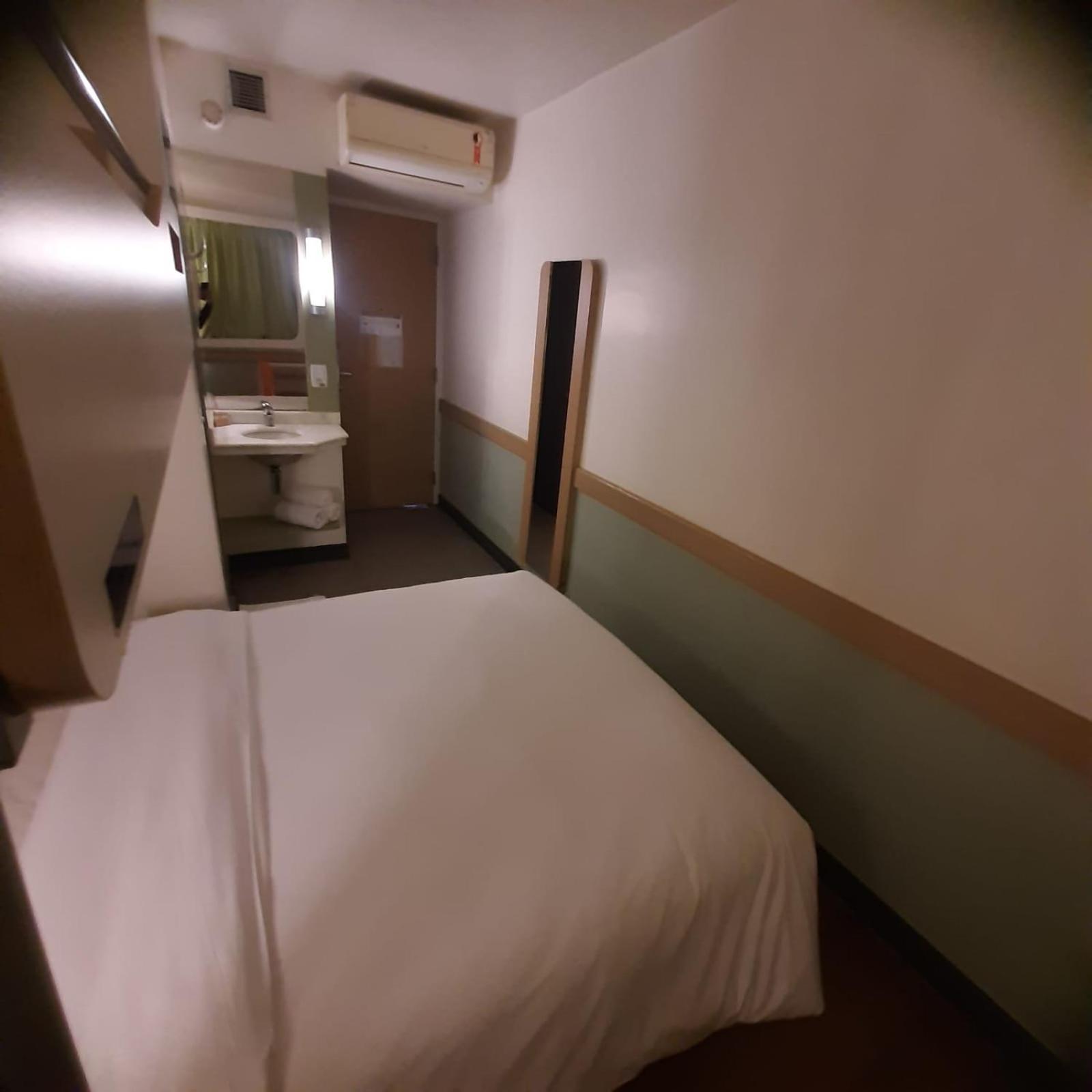 酒店 Ibis Budget Sertaozinho